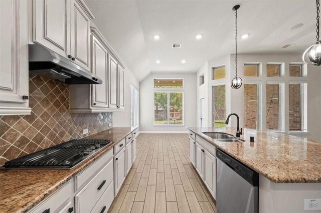 15114 Huckleberry Harvest Trail, Cypress, TX 77429