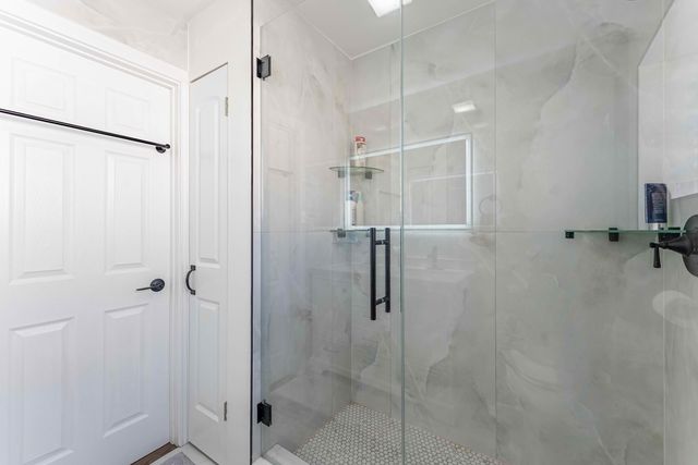 3507 N Narragansett Avenue, Chicago, IL 60634