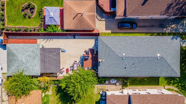 3507 N Narragansett Avenue, Chicago, IL 60634