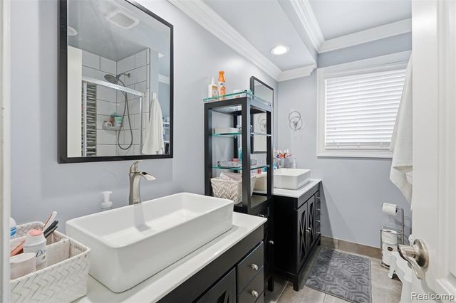 33367 Elgin Court, Sterling Heights, MI 48310