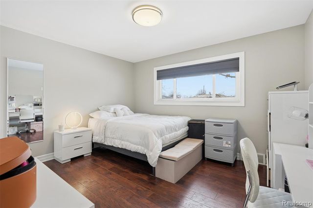 33367 Elgin Court, Sterling Heights, MI 48310