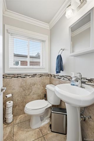 33367 Elgin Court, Sterling Heights, MI 48310