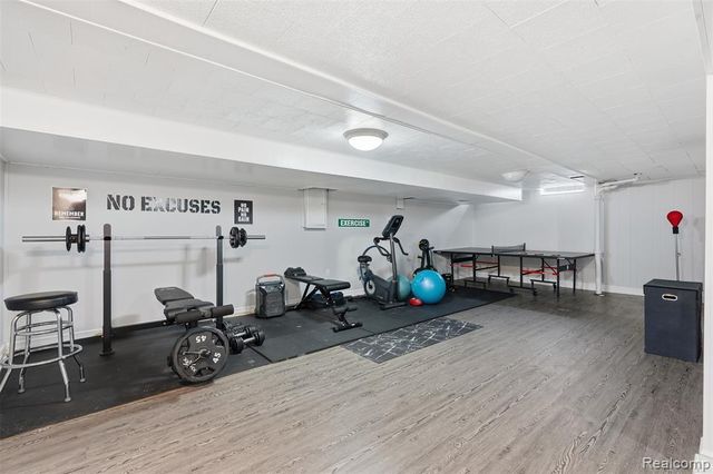 33367 Elgin Court, Sterling Heights, MI 48310