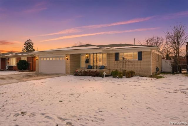 33367 Elgin Court, Sterling Heights, MI 48310