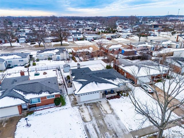 33367 Elgin Court, Sterling Heights, MI 48310