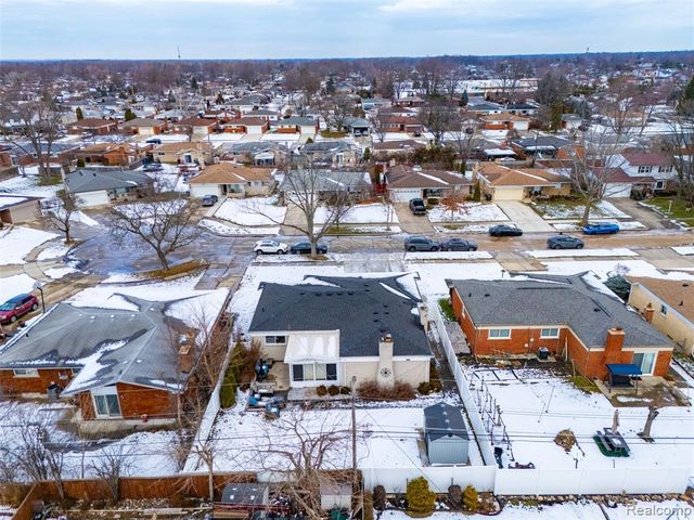 33367 Elgin Court, Sterling Heights, MI 48310