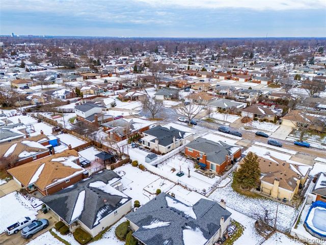 33367 Elgin Court, Sterling Heights, MI 48310