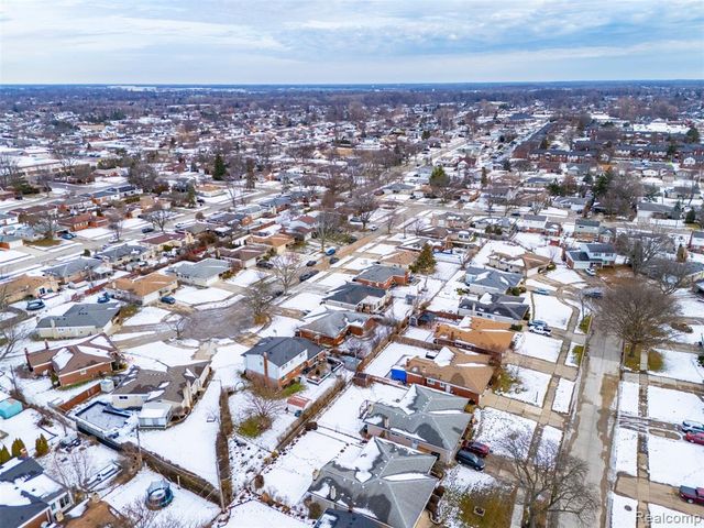 33367 Elgin Court, Sterling Heights, MI 48310