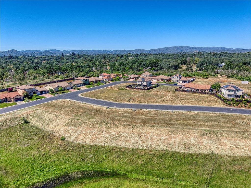 Image 11 of property listing at 2770 Lizzy Lane, Lakeport, CA 95453