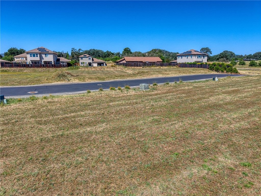 Image 7 of property listing at 2770 Lizzy Lane, Lakeport, CA 95453