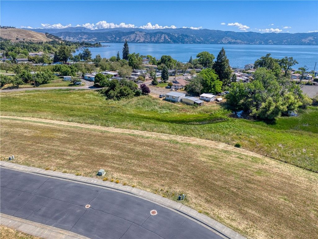 Image 9 of property listing at 2770 Lizzy Lane, Lakeport, CA 95453