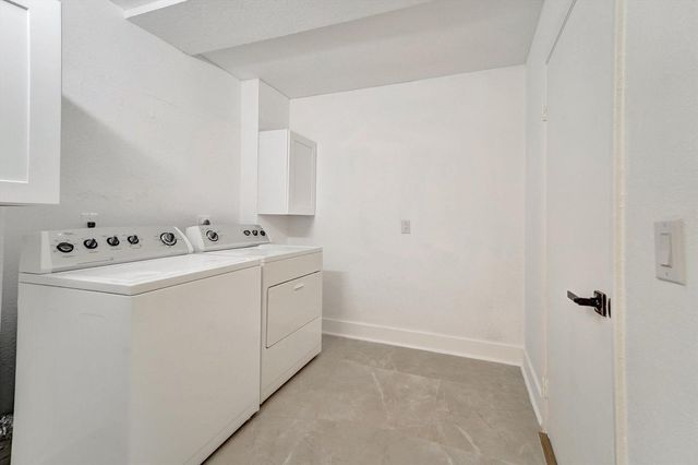 6181 Balboa Circle 303, Boca Raton, FL 33433