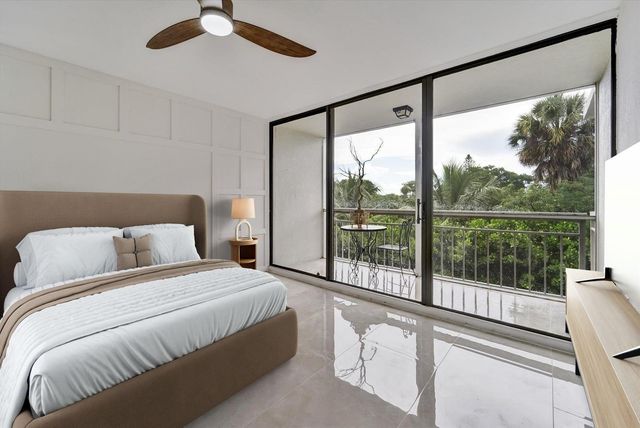 6181 Balboa Circle 303, Boca Raton, FL 33433