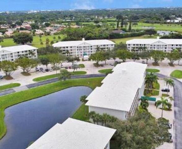 6181 Balboa Circle 303, Boca Raton, FL 33433