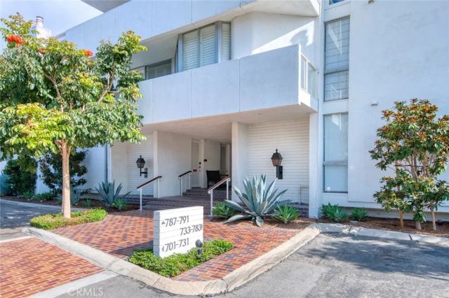 781 Avocado, Corona Del Mar, CA 92625