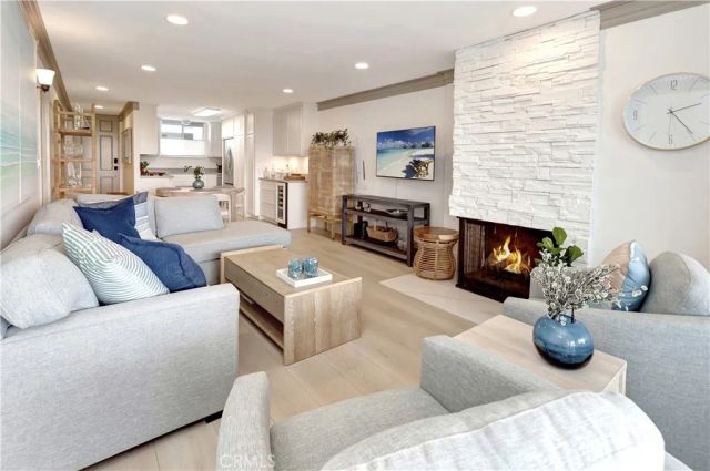 781 Avocado, Corona Del Mar, CA 92625