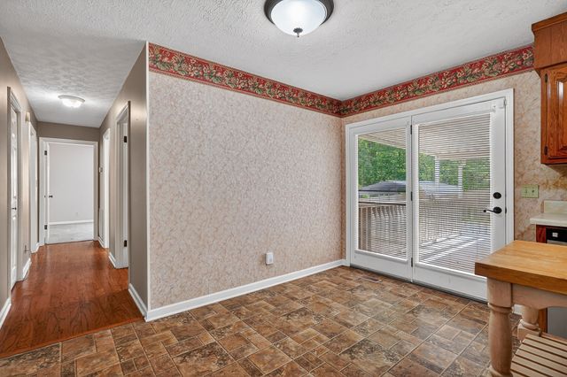 106 June St, Mcminnville, TN 37110