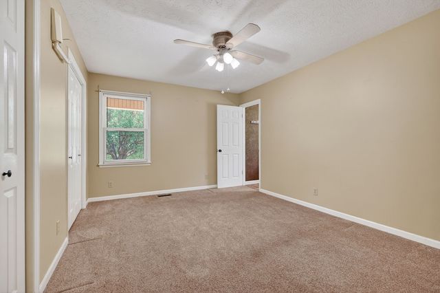 106 June St, Mcminnville, TN 37110