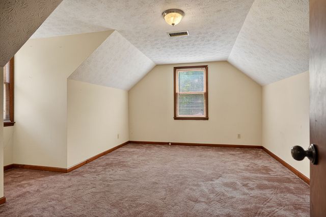 106 June St, Mcminnville, TN 37110