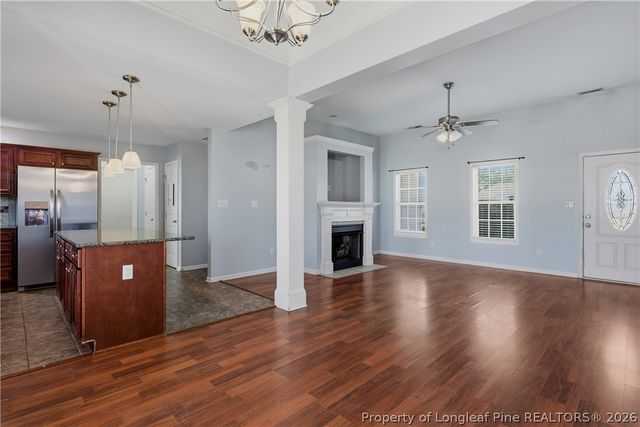 2142 Queen Elizabeth Lane, Hope Mills, NC 28348