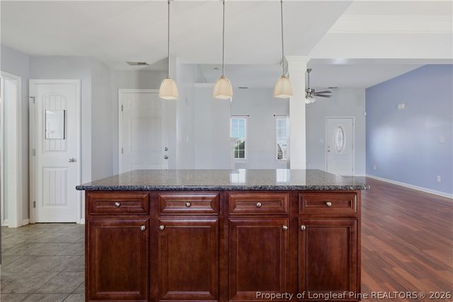 2142 Queen Elizabeth Lane, Hope Mills, NC 28348