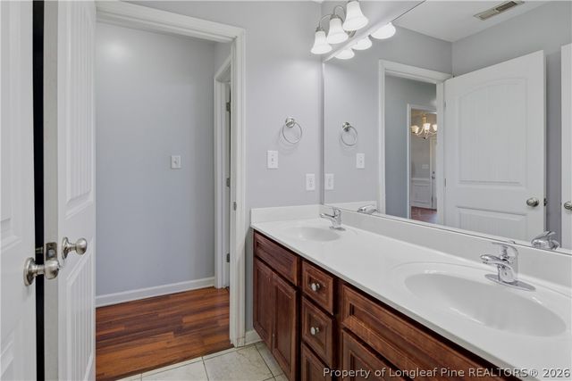 2142 Queen Elizabeth Lane, Hope Mills, NC 28348
