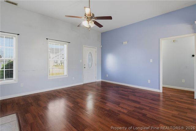 2142 Queen Elizabeth Lane, Hope Mills, NC 28348