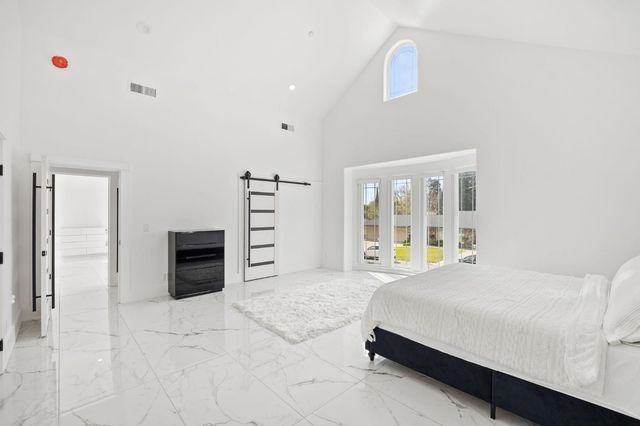 9425 S Wales Way, Elk Grove, CA 95758