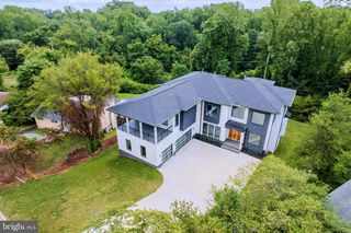 1434 WAGGAMAN CIR, Mclean, VA 22101