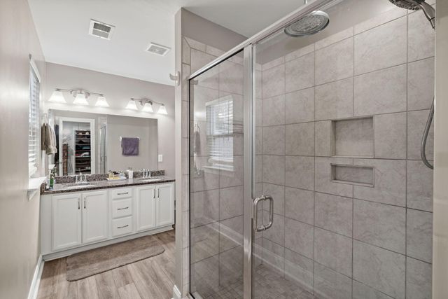 65 Folly Road Boulevard, Charleston, SC 29407