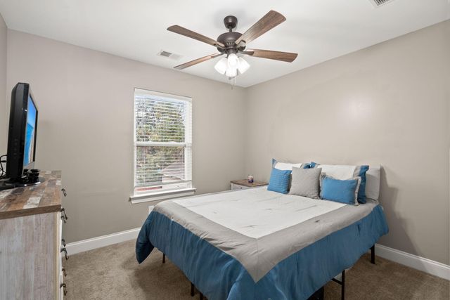 65 Folly Road Boulevard, Charleston, SC 29407