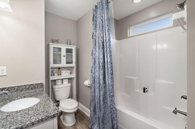 65 Folly Road Boulevard, Charleston, SC 29407