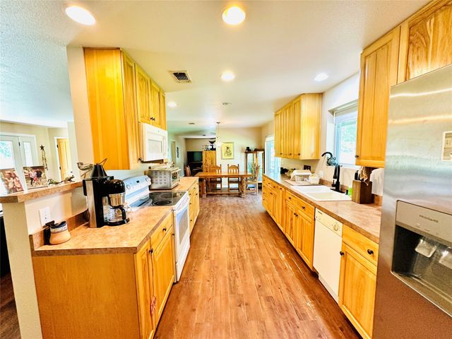 2651 County Road 294, Carbon, TX 76435