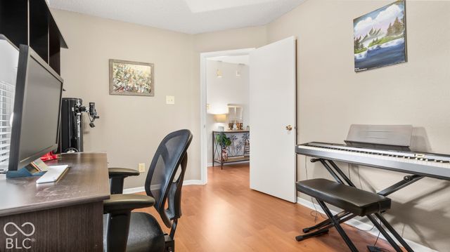 1124 E McClarnon Drive, Greenfield, IN 46140