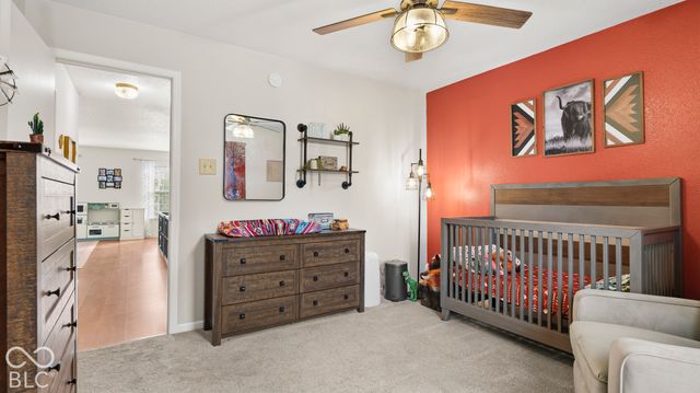 1124 E McClarnon Drive, Greenfield, IN 46140