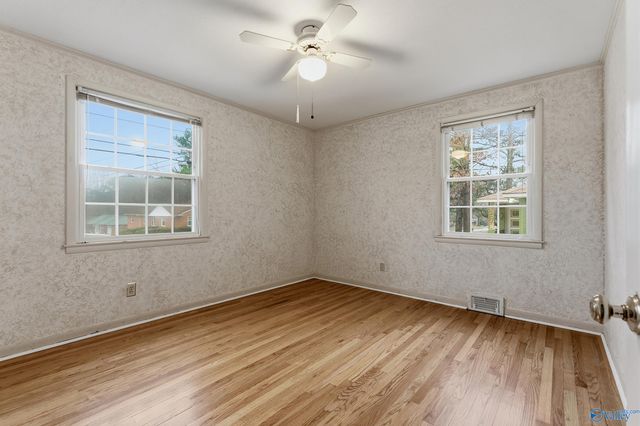 7602 Charlotte Drive SW, Huntsville, AL 35802