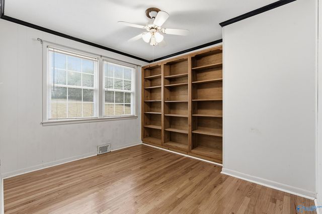 7602 Charlotte Drive SW, Huntsville, AL 35802