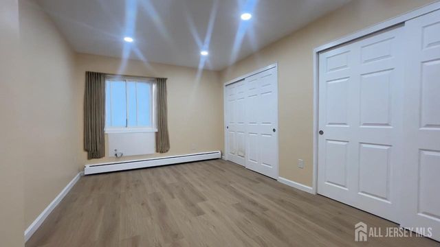 16 Lake Avenue 2B, East Brunswick, NJ 08816