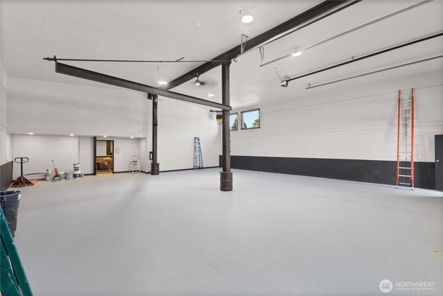 7415 100th Street E, Puyallup, WA 98373