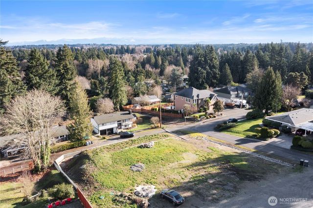 7415 100th Street E, Puyallup, WA 98373