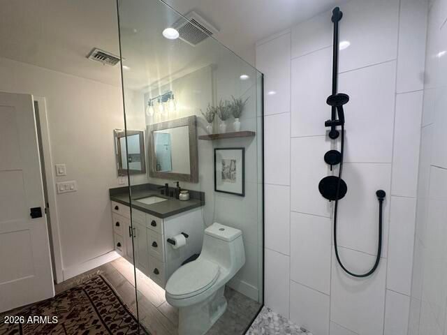 301 E ROYAL PALM Road, Phoenix, AZ 85020