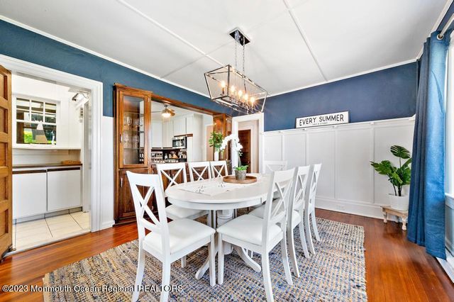 27 Shrewsbury Drive, Monmouth Beach, NJ 07750