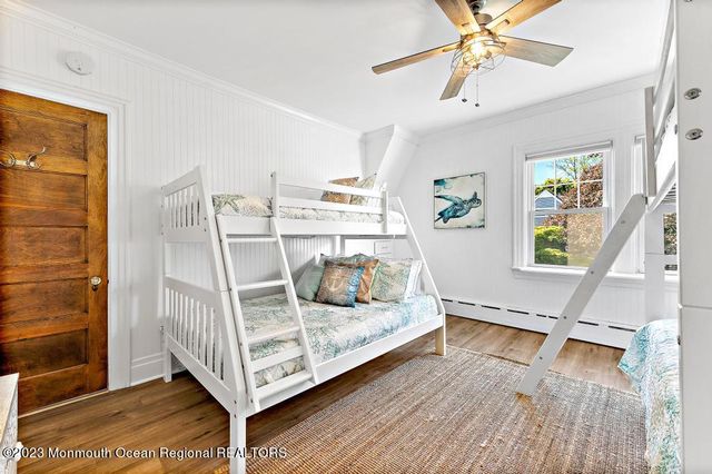 27 Shrewsbury Drive, Monmouth Beach, NJ 07750