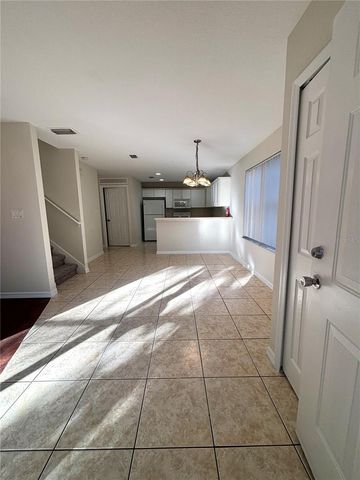 1064 PARK CENTRAL CIRCLE, Groveland, FL 34736