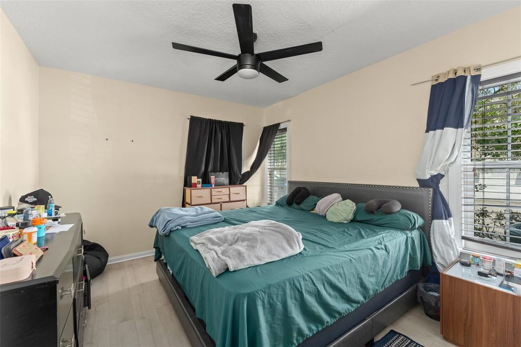 Image 16 of property listing at 6554 SWISSCO DRIVE 518, Orlando, FL 32822