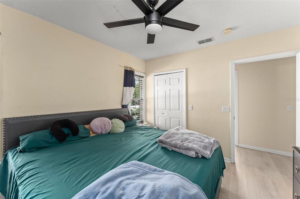 Image 17 of property listing at 6554 SWISSCO DRIVE 518, Orlando, FL 32822