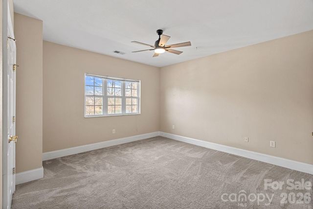 125 Grand Bay Drive, Mooresville, NC 28117