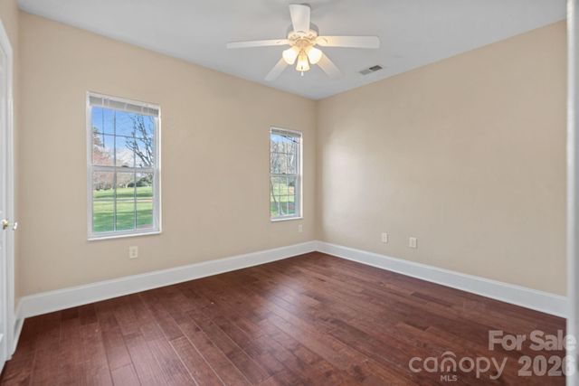 125 Grand Bay Drive, Mooresville, NC 28117