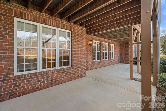 125 Grand Bay Drive, Mooresville, NC 28117