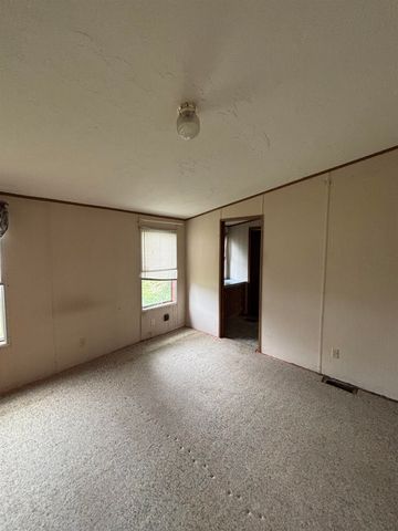 2240 Mark Street, Croswell, MI 48422